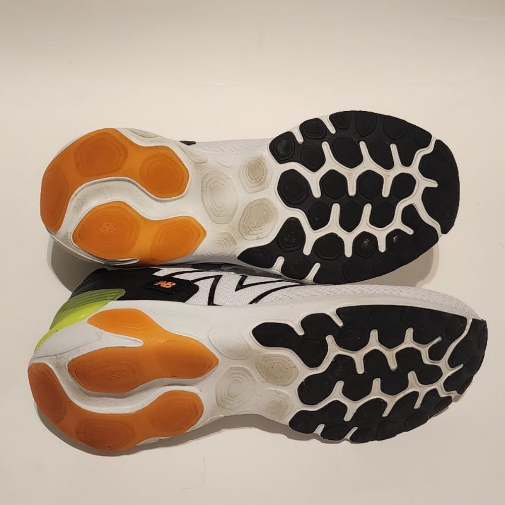 New Balance White and Black Sneakers with Neon Accents w/box - Picture 3 of 3